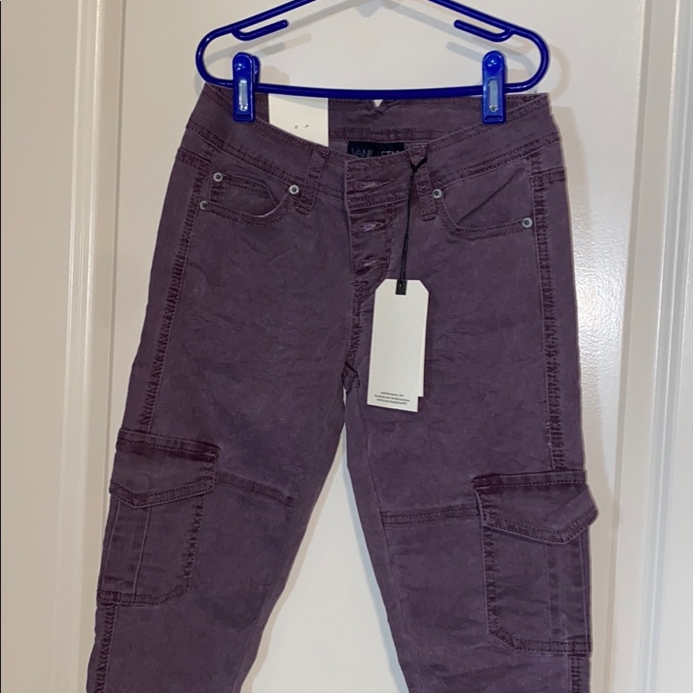 Never worn Vanilla Star Lilac skinny pants
